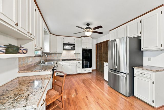 1405 Robert E Lee Ln, Brentwood, TN 37027