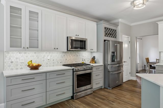 940 Century Oak Dr, Nashville, TN 37211