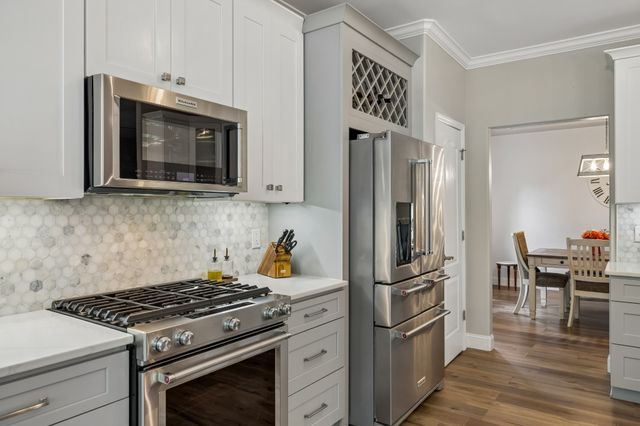 940 Century Oak Dr, Nashville, TN 37211