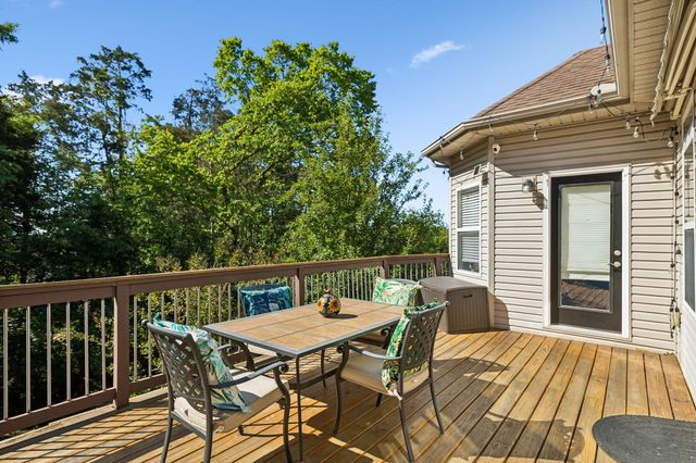940 Century Oak Dr, Nashville, TN 37211