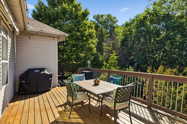 940 Century Oak Dr, Nashville, TN 37211