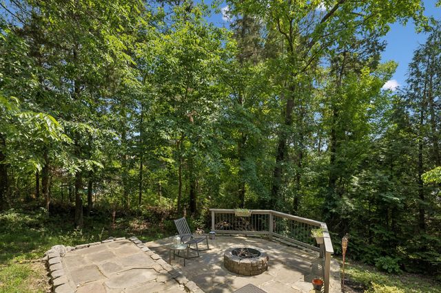 940 Century Oak Dr, Nashville, TN 37211