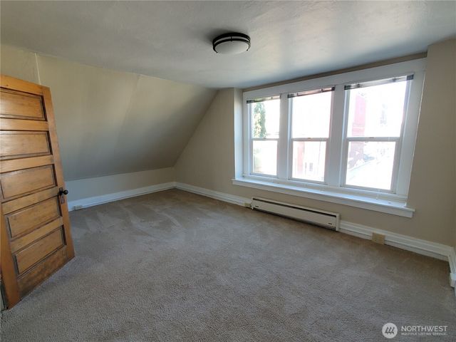 1815 E Roy Street, Seattle, WA 98112