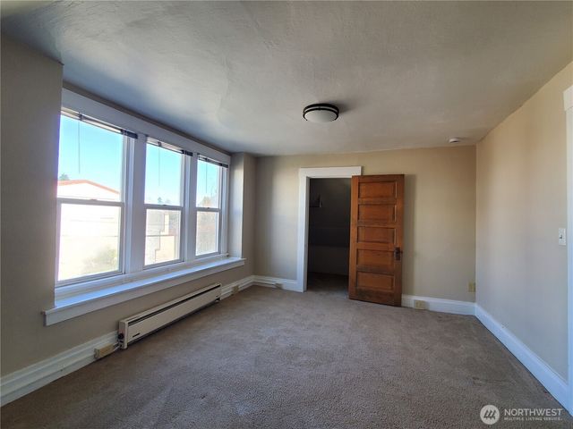 1815 E Roy Street, Seattle, WA 98112