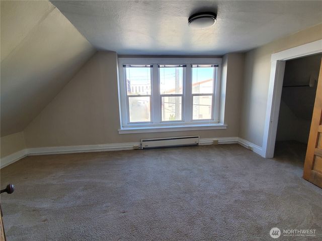 1815 E Roy Street, Seattle, WA 98112