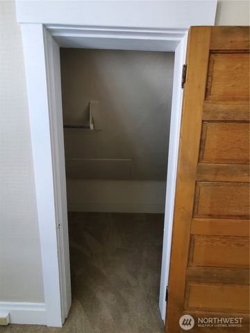 1815 E Roy Street, Seattle, WA 98112