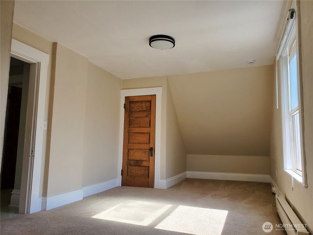 1815 E Roy Street, Seattle, WA 98112