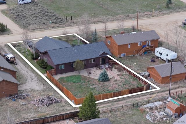 305 E Moffat Avenue, Hot Sulphur Springs, CO 80451