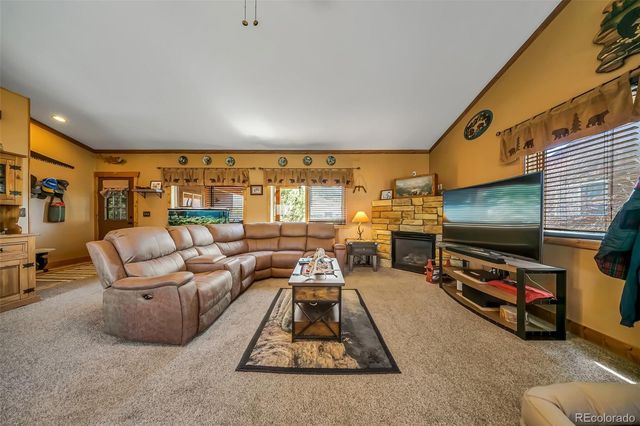 305 E Moffat Avenue, Hot Sulphur Springs, CO 80451