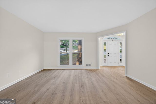 2251 Briarcreek Bend NW, Kennesaw, GA 30152