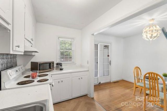 918 McAlway Road B, Charlotte, NC 28211