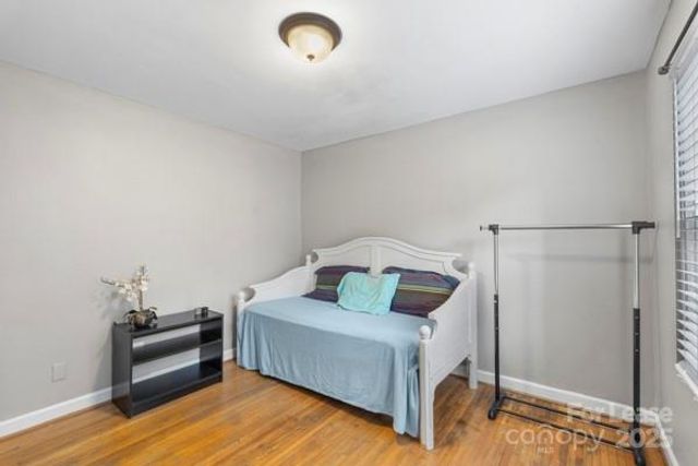 918 McAlway Road B, Charlotte, NC 28211