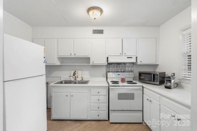 918 McAlway Road B, Charlotte, NC 28211