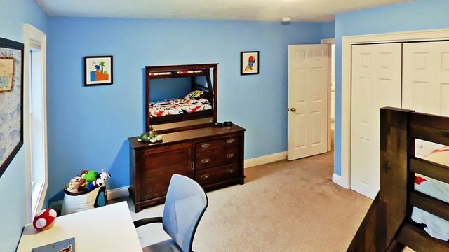 255 Holmes St, Hanson, MA 02341