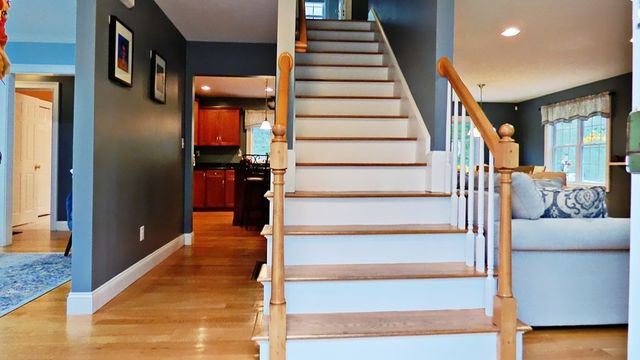 255 Holmes St, Hanson, MA 02341