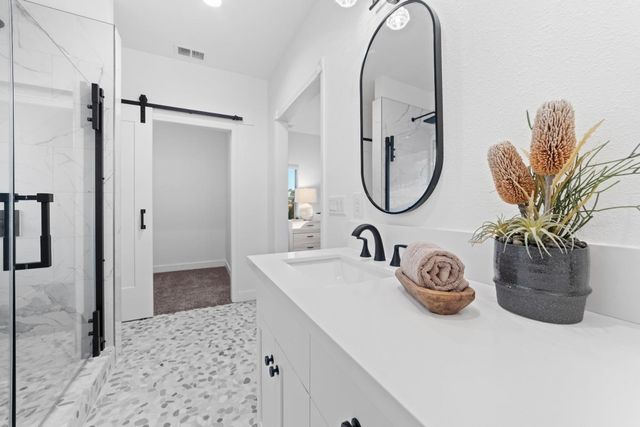 2352 Sanford Ct, Rescue, CA 95672