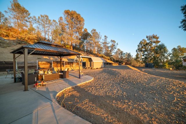 2352 Sanford Ct, Rescue, CA 95672