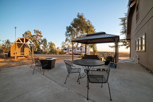 2352 Sanford Ct, Rescue, CA 95672