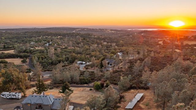 2352 Sanford Ct, Rescue, CA 95672