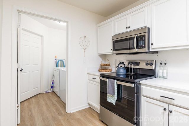 5229 Tarrywood Lane, Charlotte, NC 28205