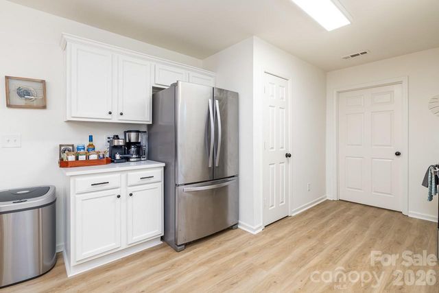 5229 Tarrywood Lane, Charlotte, NC 28205
