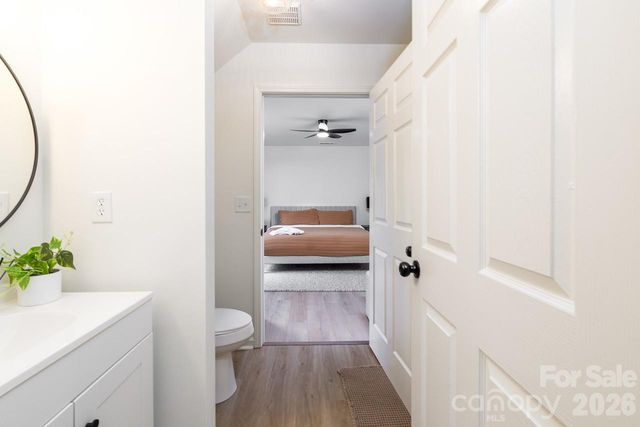 5229 Tarrywood Lane, Charlotte, NC 28205