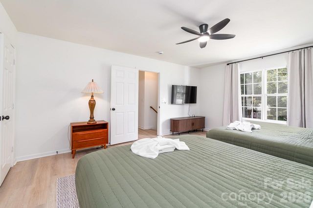 5229 Tarrywood Lane, Charlotte, NC 28205