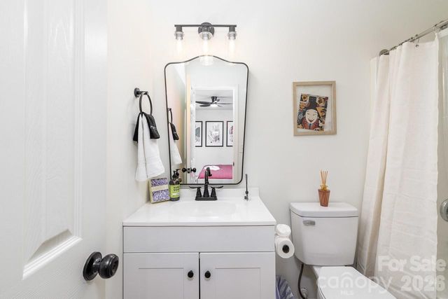 5229 Tarrywood Lane, Charlotte, NC 28205