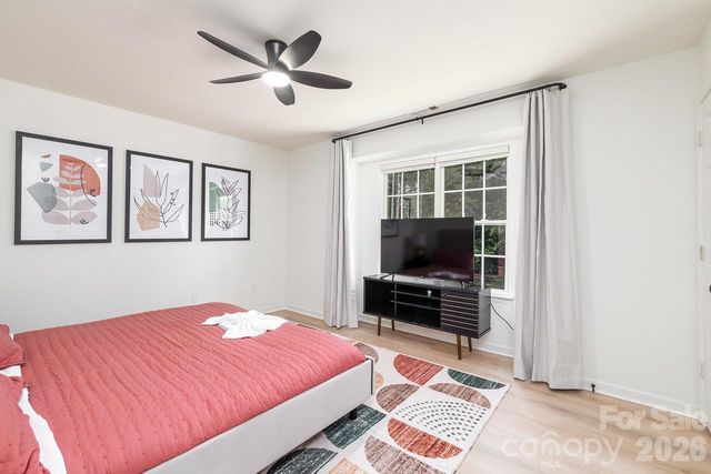5229 Tarrywood Lane, Charlotte, NC 28205