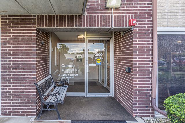 2900 Maple Avenue 19E, Downers Grove, IL 60515
