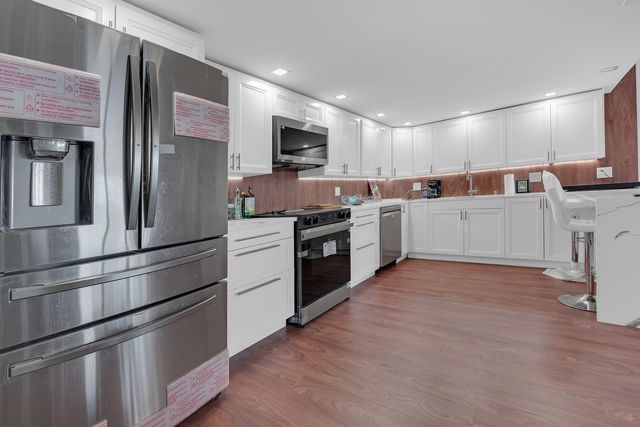 2900 Maple Avenue 19E, Downers Grove, IL 60515
