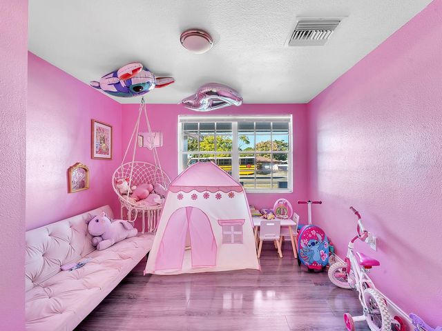 7210 EMBASSY BOULEVARD, Port Richey, FL 34668