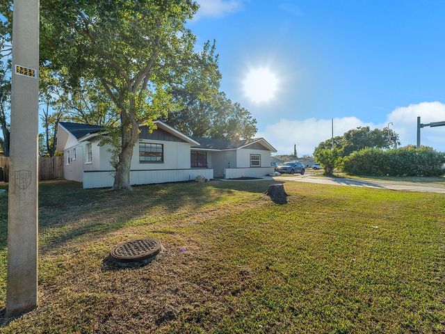 7210 EMBASSY BOULEVARD, Port Richey, FL 34668