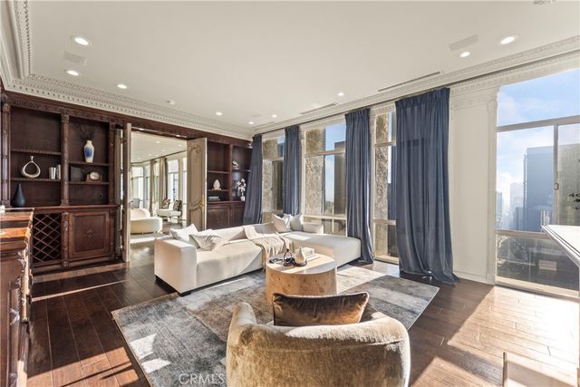 800 W 1st, Los Angeles, CA 90012