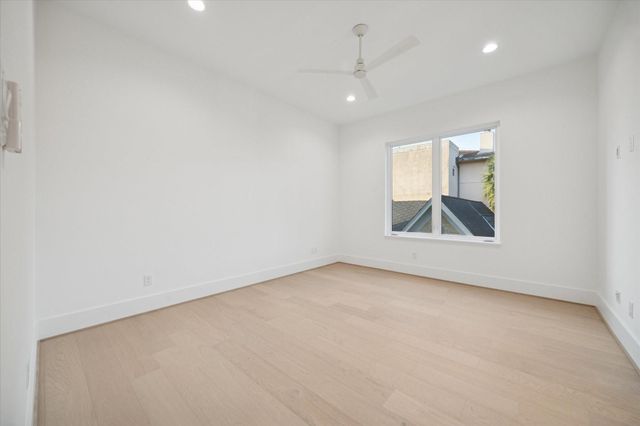 2118 Westgate Drive, Houston, TX 77019