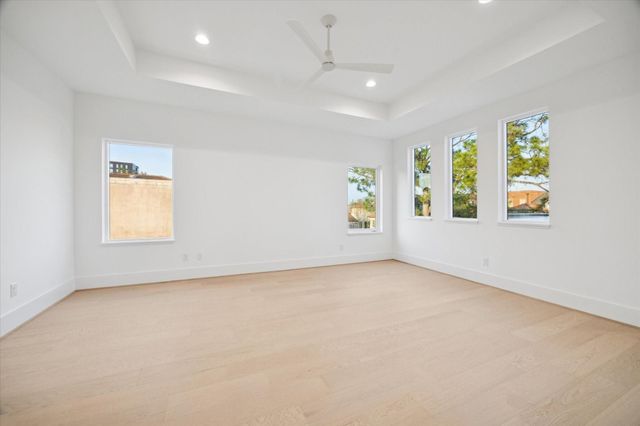 2118 Westgate Drive, Houston, TX 77019