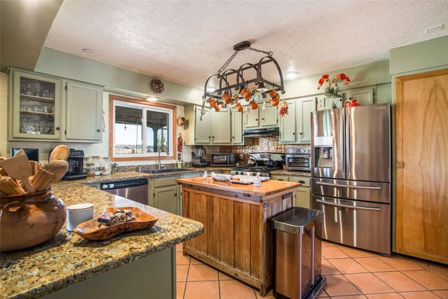 12 Arroyo Trail, Santa Fe, NM 87508