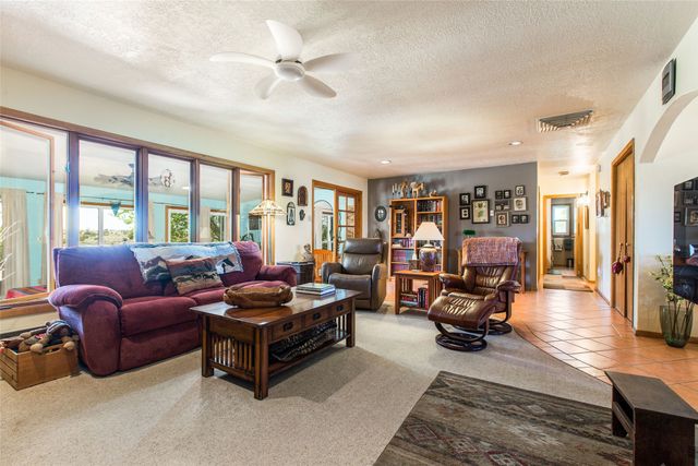 12 Arroyo Trail, Santa Fe, NM 87508