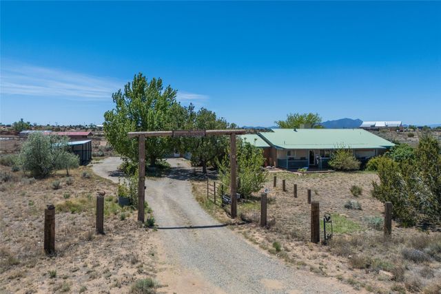 12 Arroyo Trail, Santa Fe, NM 87508