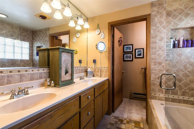 12 Arroyo Trail, Santa Fe, NM 87508