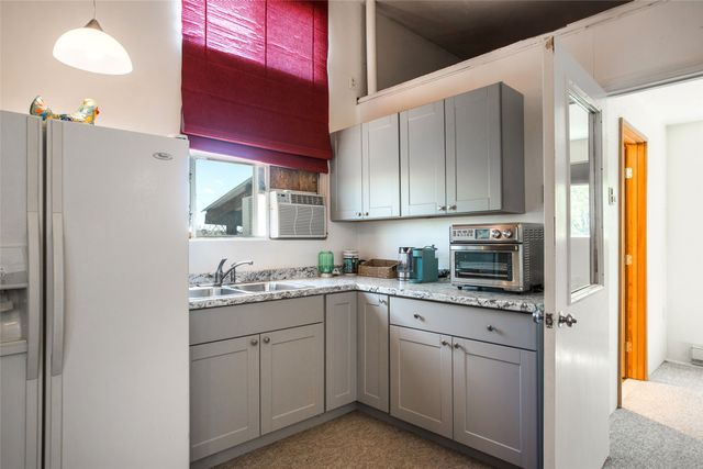 12 Arroyo Trail, Santa Fe, NM 87508