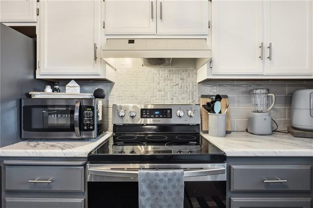 1507 Emerald Circle, Kearney, MO 64060