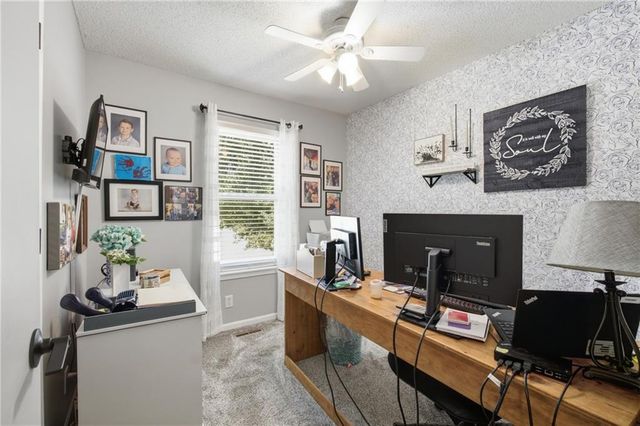 1507 Emerald Circle, Kearney, MO 64060