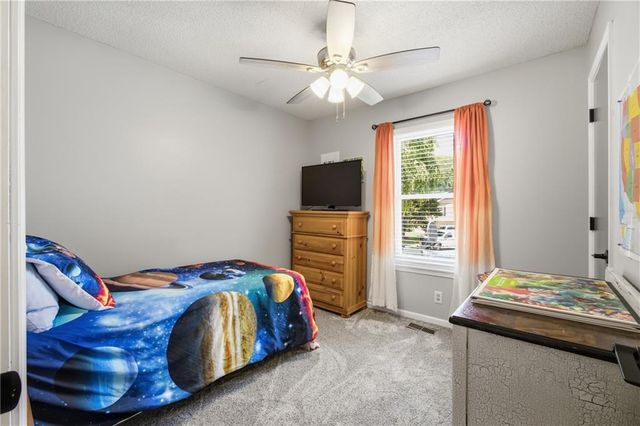 1507 Emerald Circle, Kearney, MO 64060