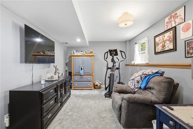 1507 Emerald Circle, Kearney, MO 64060
