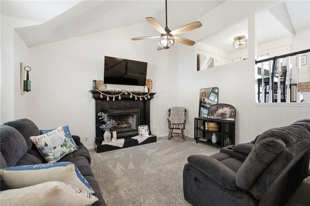 1507 Emerald Circle, Kearney, MO 64060