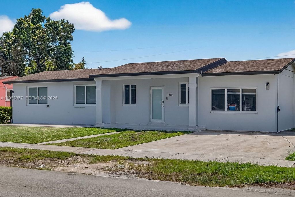330 NW 195th Ter, Miami Gardens, FL 33169