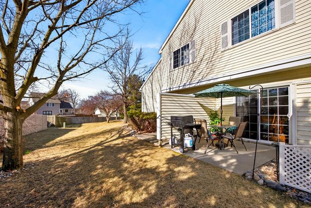 3701 Brook Ridge Court 903, Des Moines, IA 50317