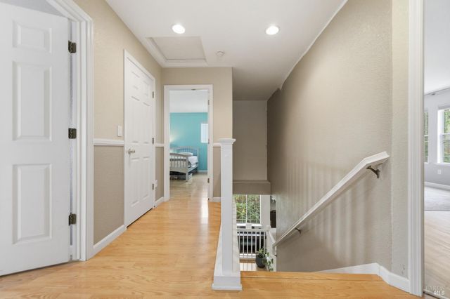 110 Chimney Rock Dr, Vacaville, CA 95687