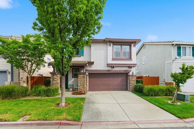 110 Chimney Rock Dr, Vacaville, CA 95687